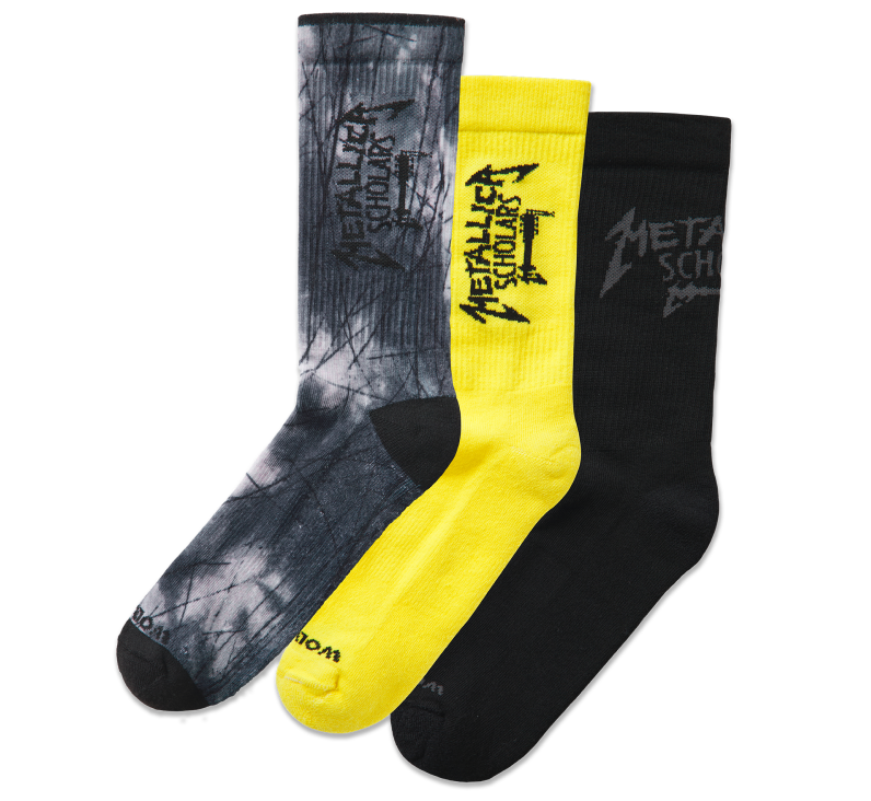 Three socks: tiedye, yellow, or black.